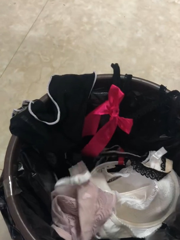 洗衣服太累,我选择拥抱我的内衣们