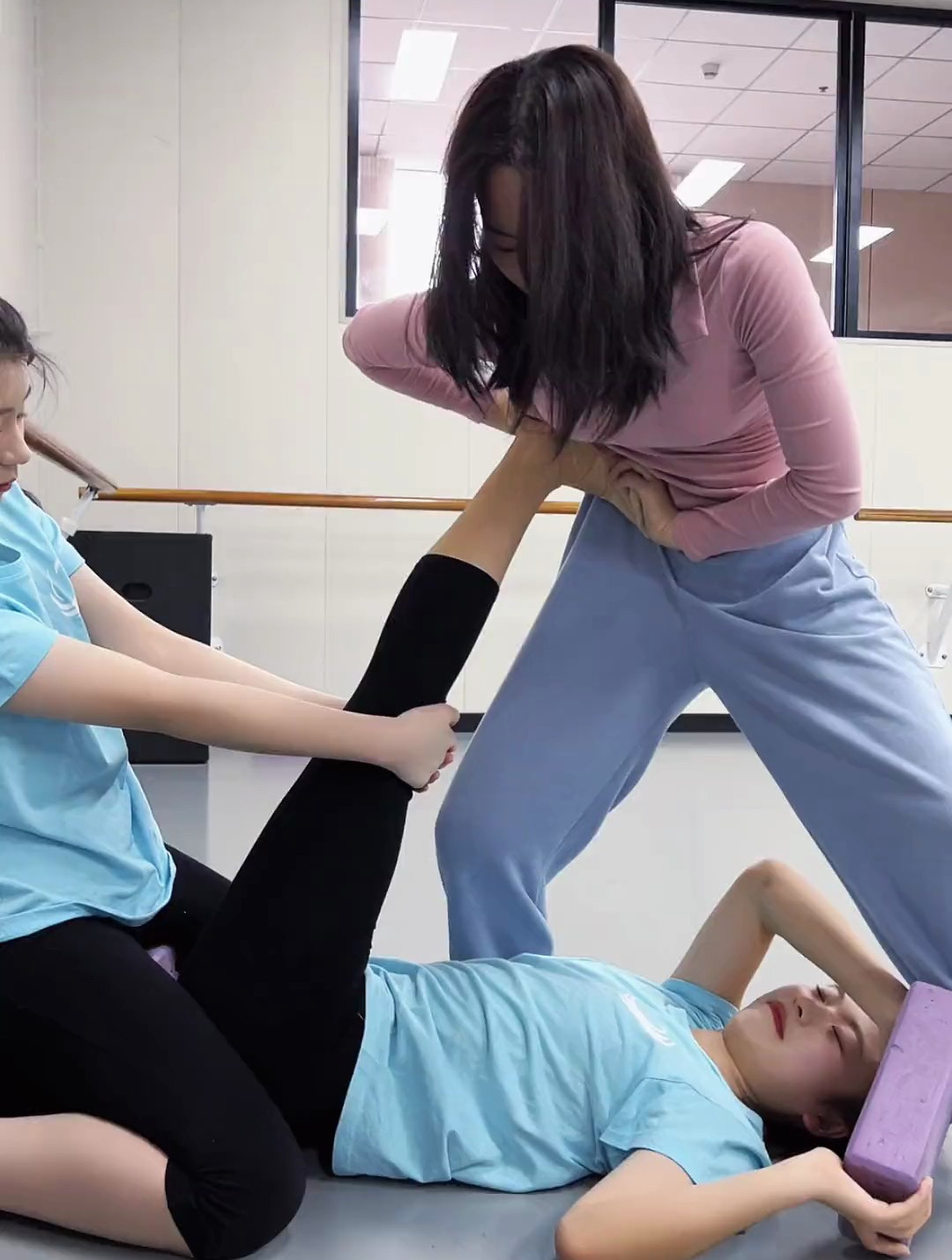 你哭的点是耗腿还是压腿