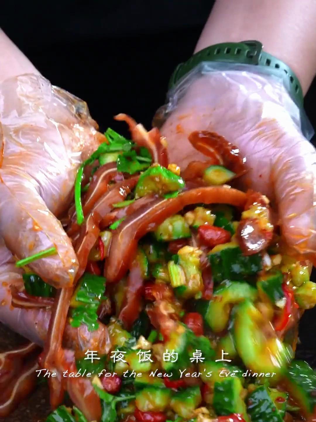 猪耳朵这么拌起来特别下酒