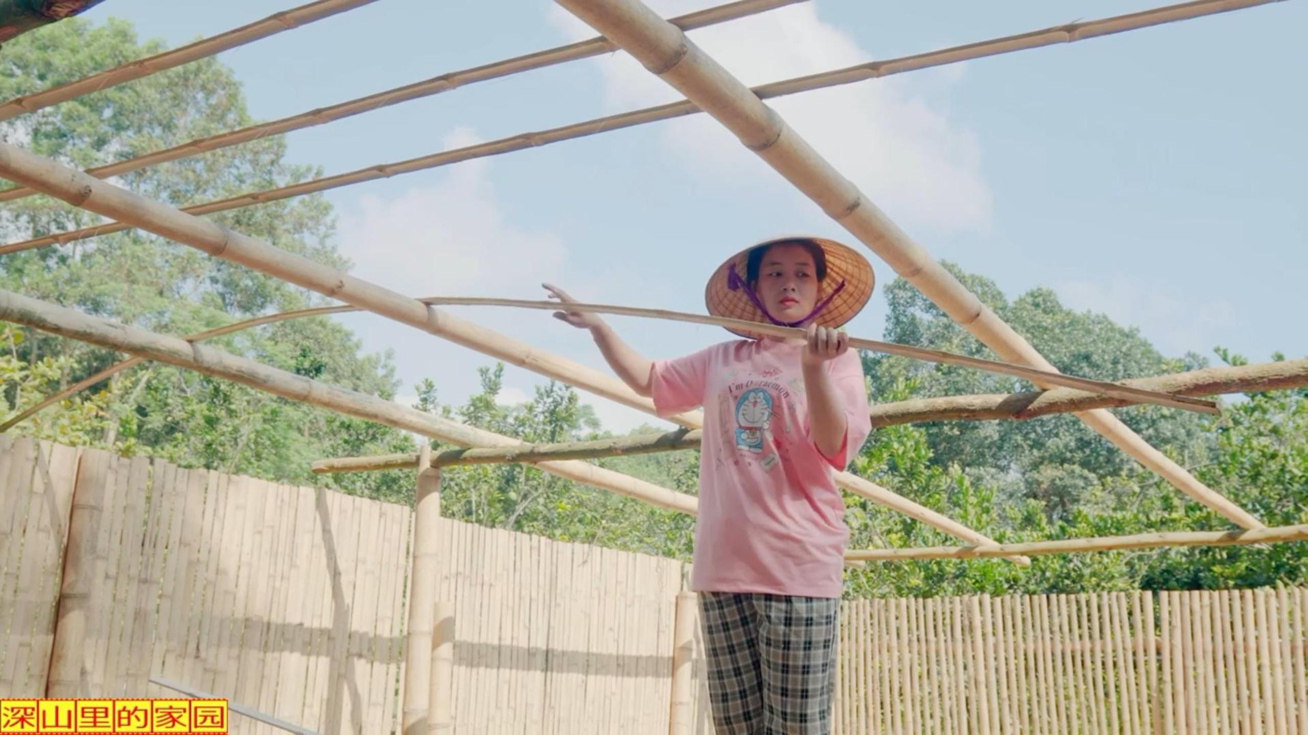 搭建一处棚架,栽种几垄青苗!田园生活里的满足,不难实现吧?