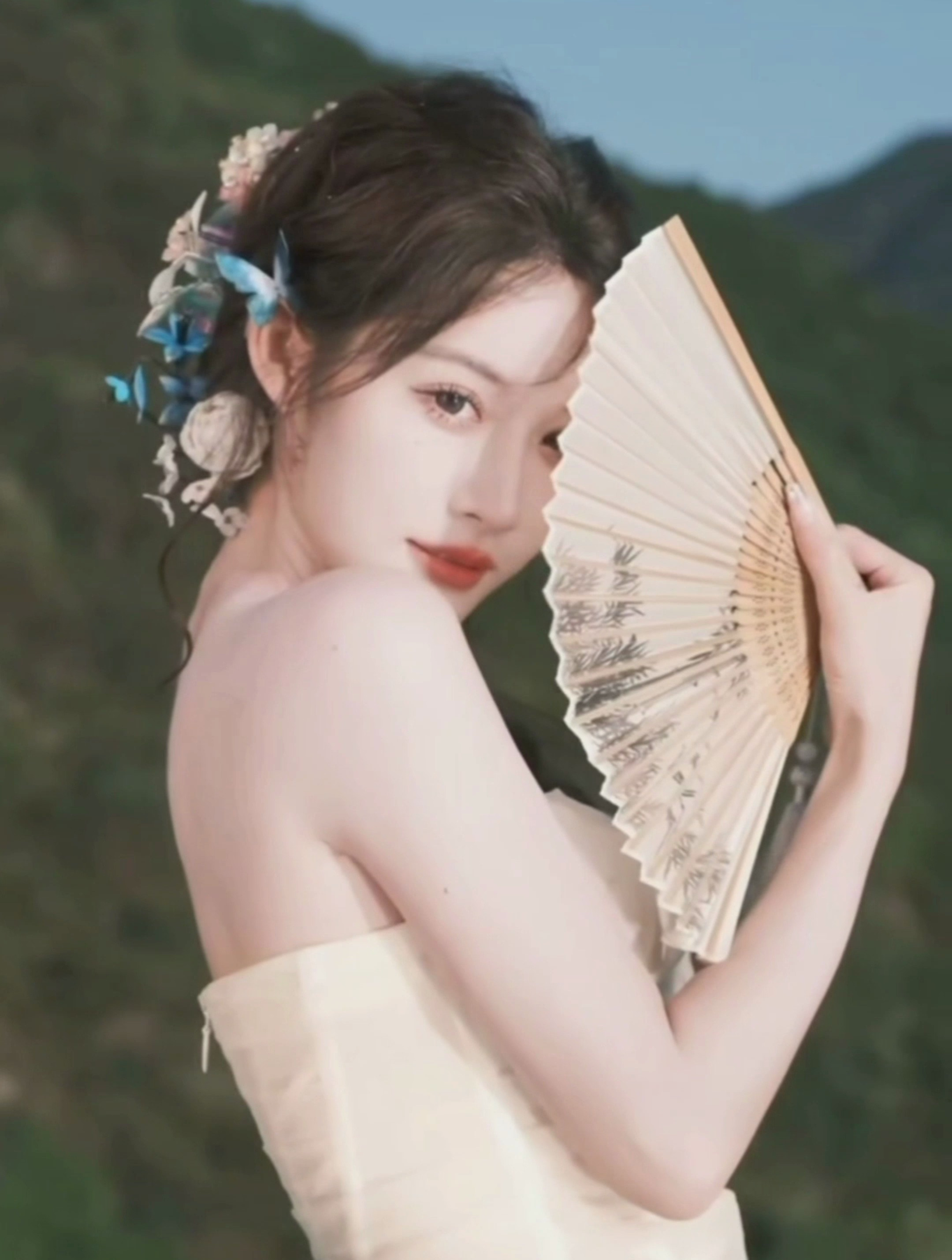 汉服女子,古风之美,彰显中国传统文化精髓