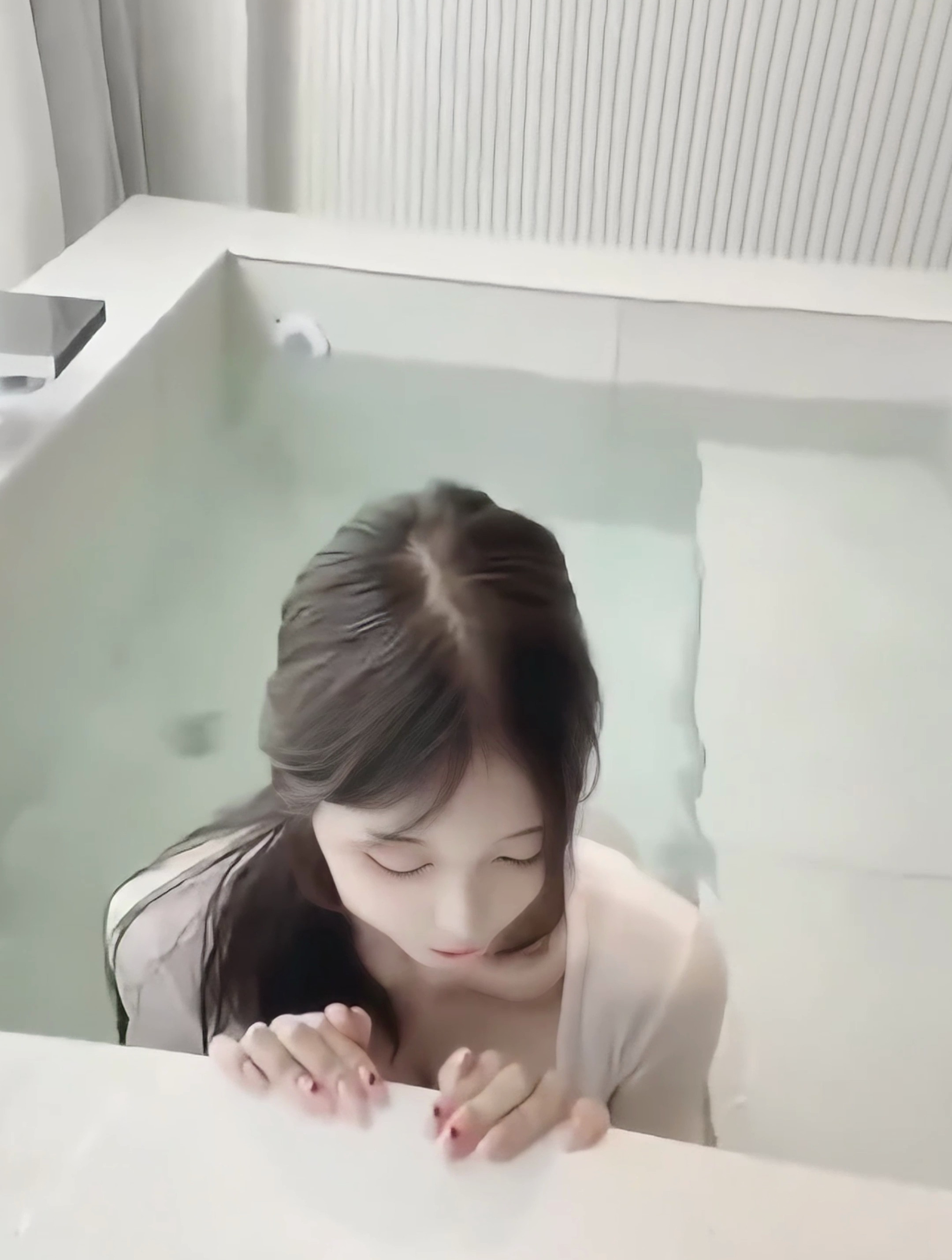 泳装穿搭无任何不良导向 比基尼小姐姐 泳装美女