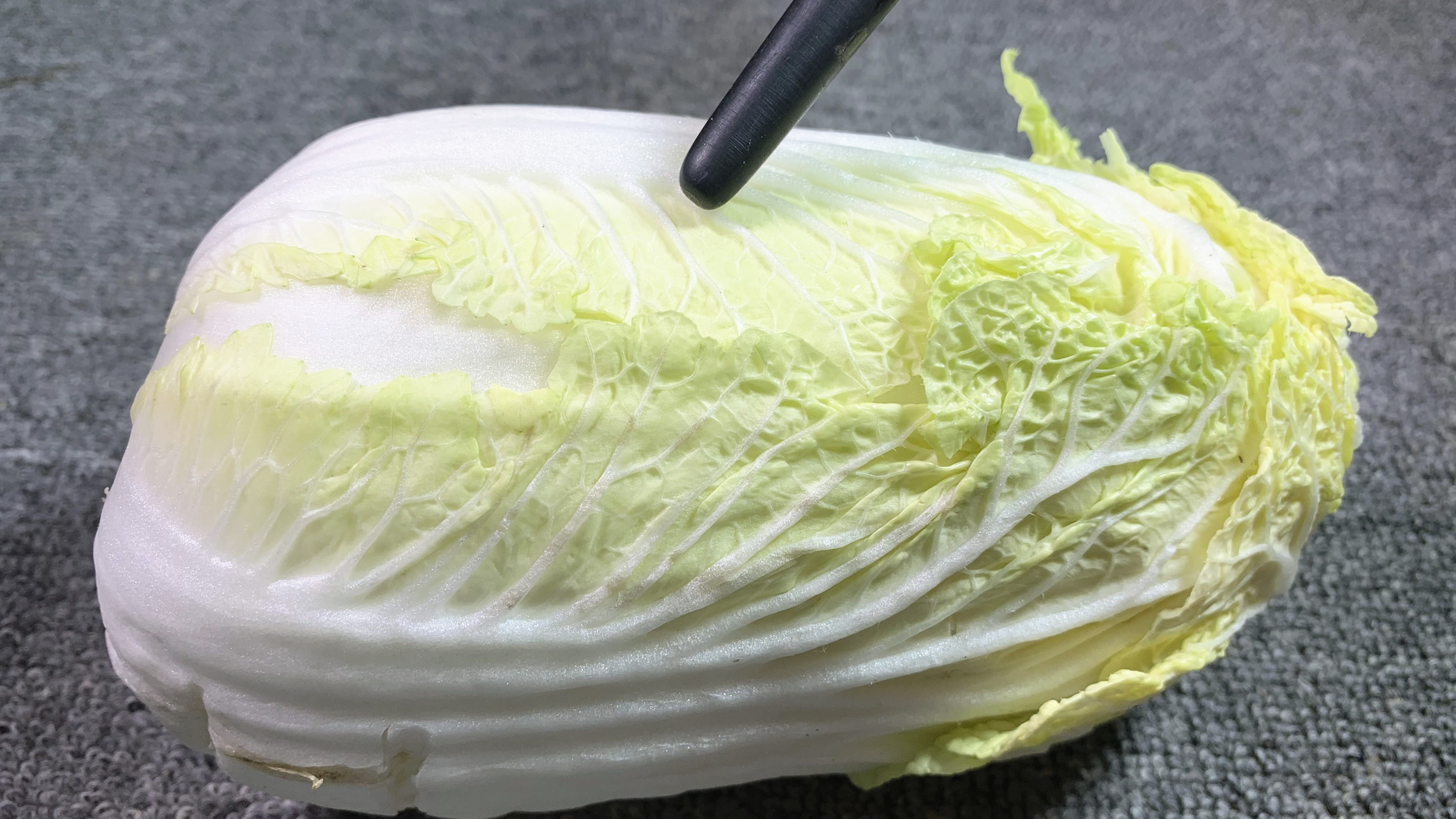 过年大鱼大肉吃腻了,一定试试这道凉拌白菜,酸辣脆爽,好吃下饭