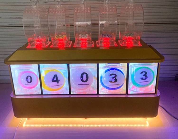 不卡球的摇号机