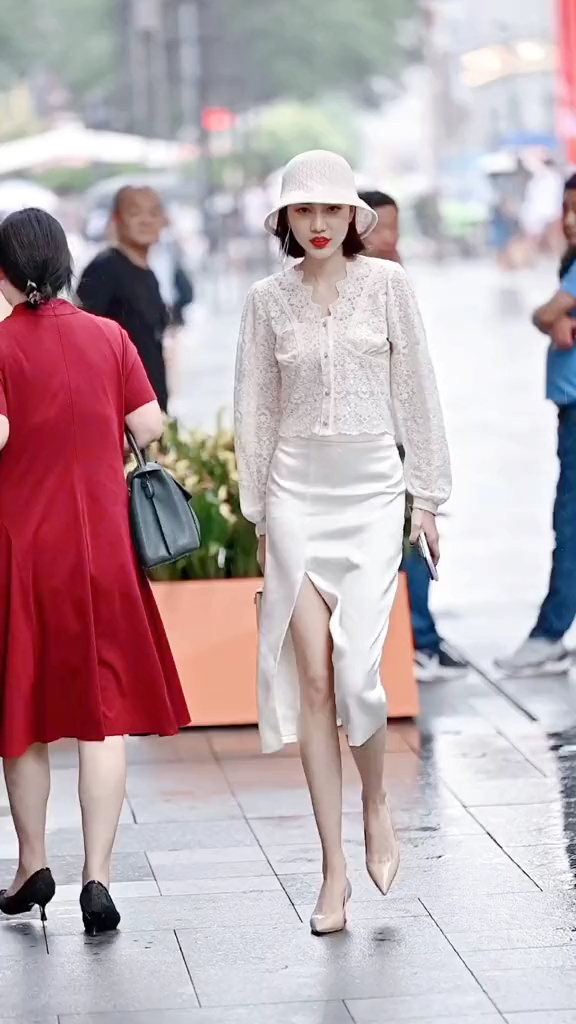 三里屯街拍女神名媛,这气质真绝了