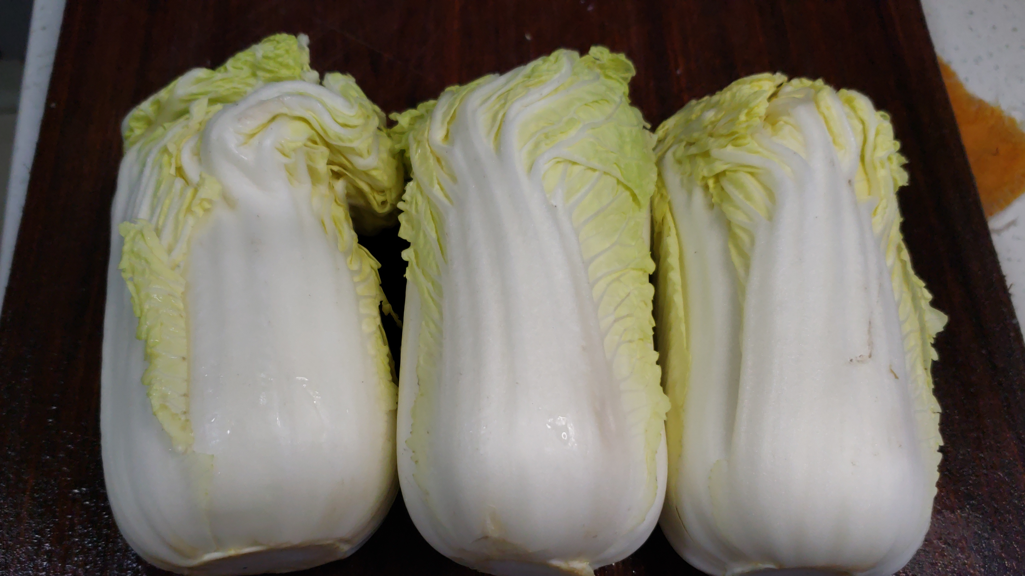 我家年夜饭必做美食,娃娃菜下锅一烫,鲜嫩美味,好吃好看寓意好