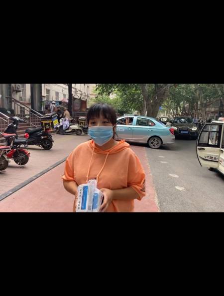 丹丹一直闷闷不乐,鹏鹏带丹丹看心理医生,结果出来不敢相信-度小视