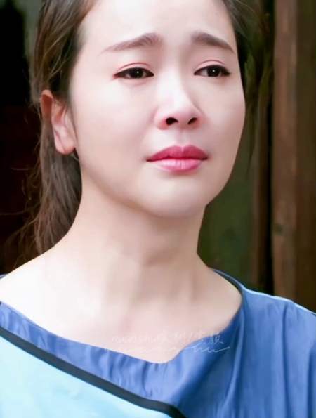 看到左小青流泪,我的心都碎了-度小视