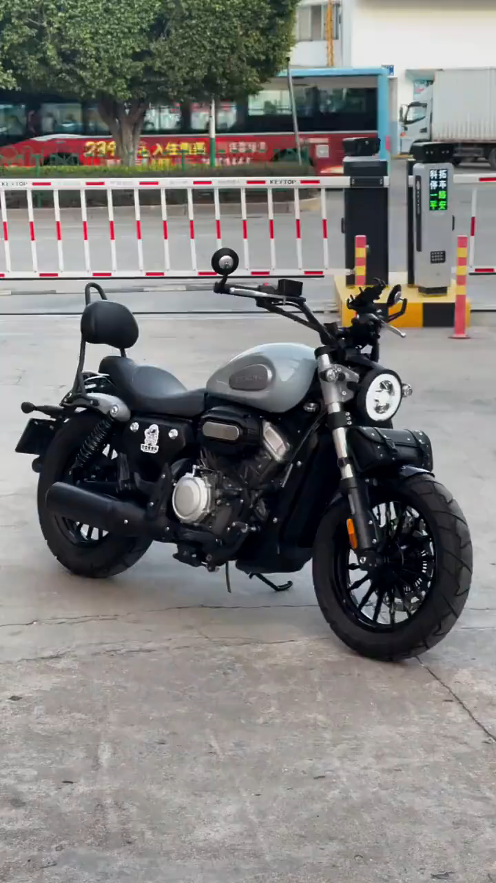 21年金吉拉300在到一台1000多公里