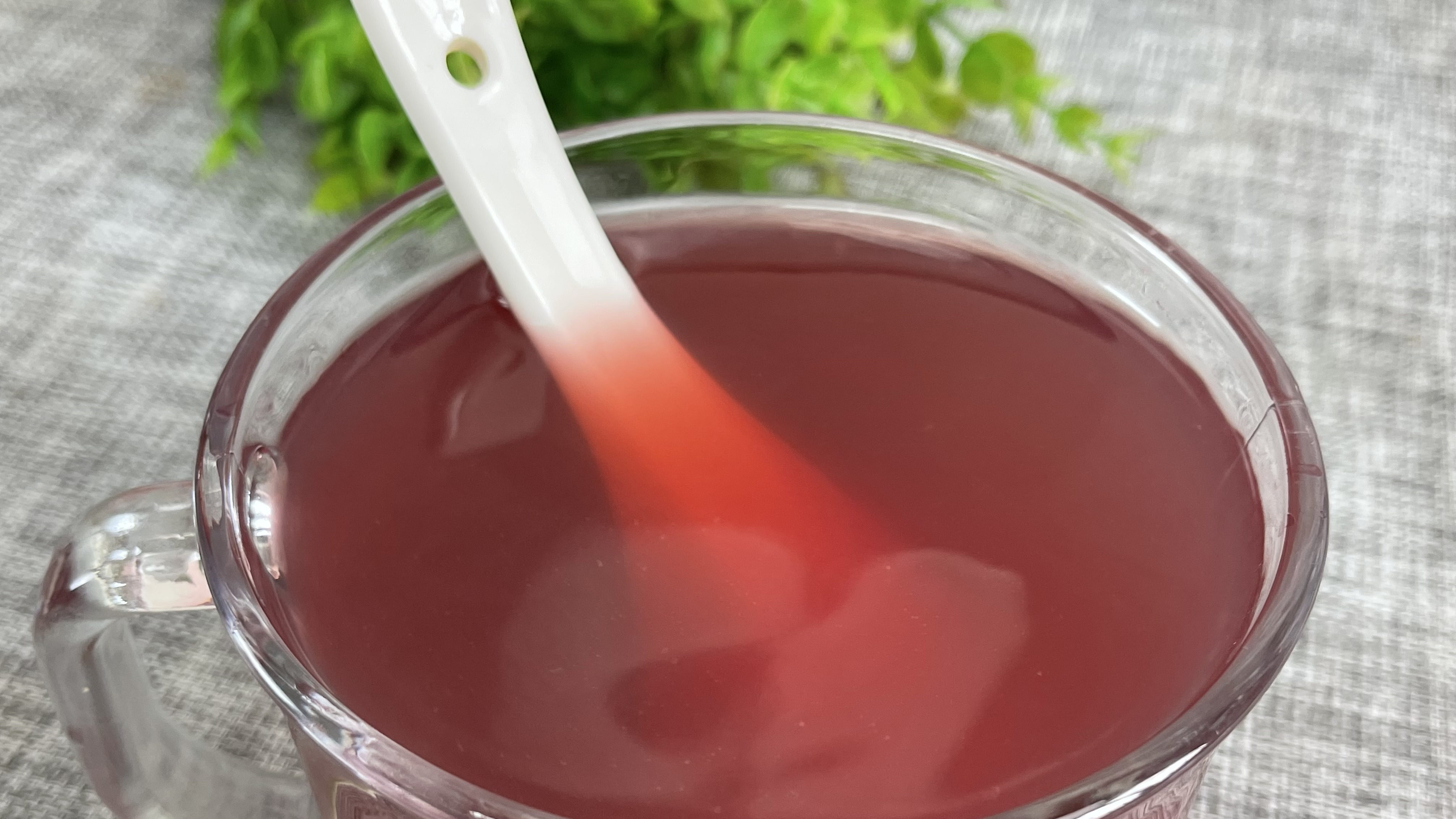 103岁老中医教我减肚子方法,每天1杯,肚子赘肉全没了,太惊喜了