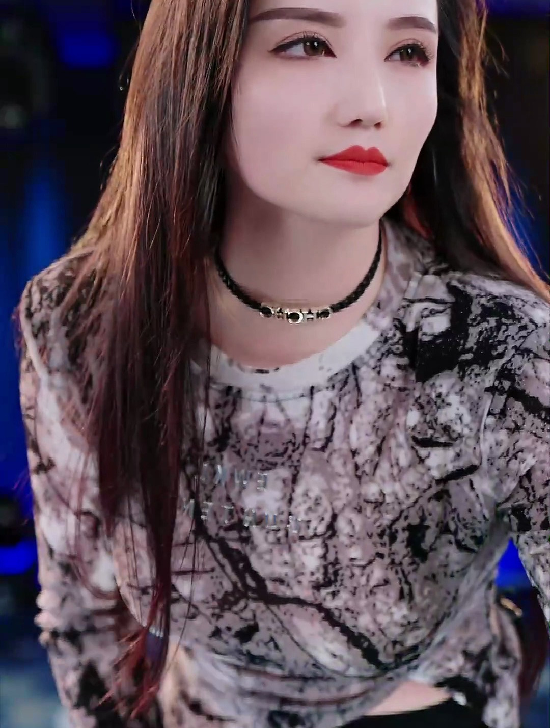 曾诗涵新歌上线啦!