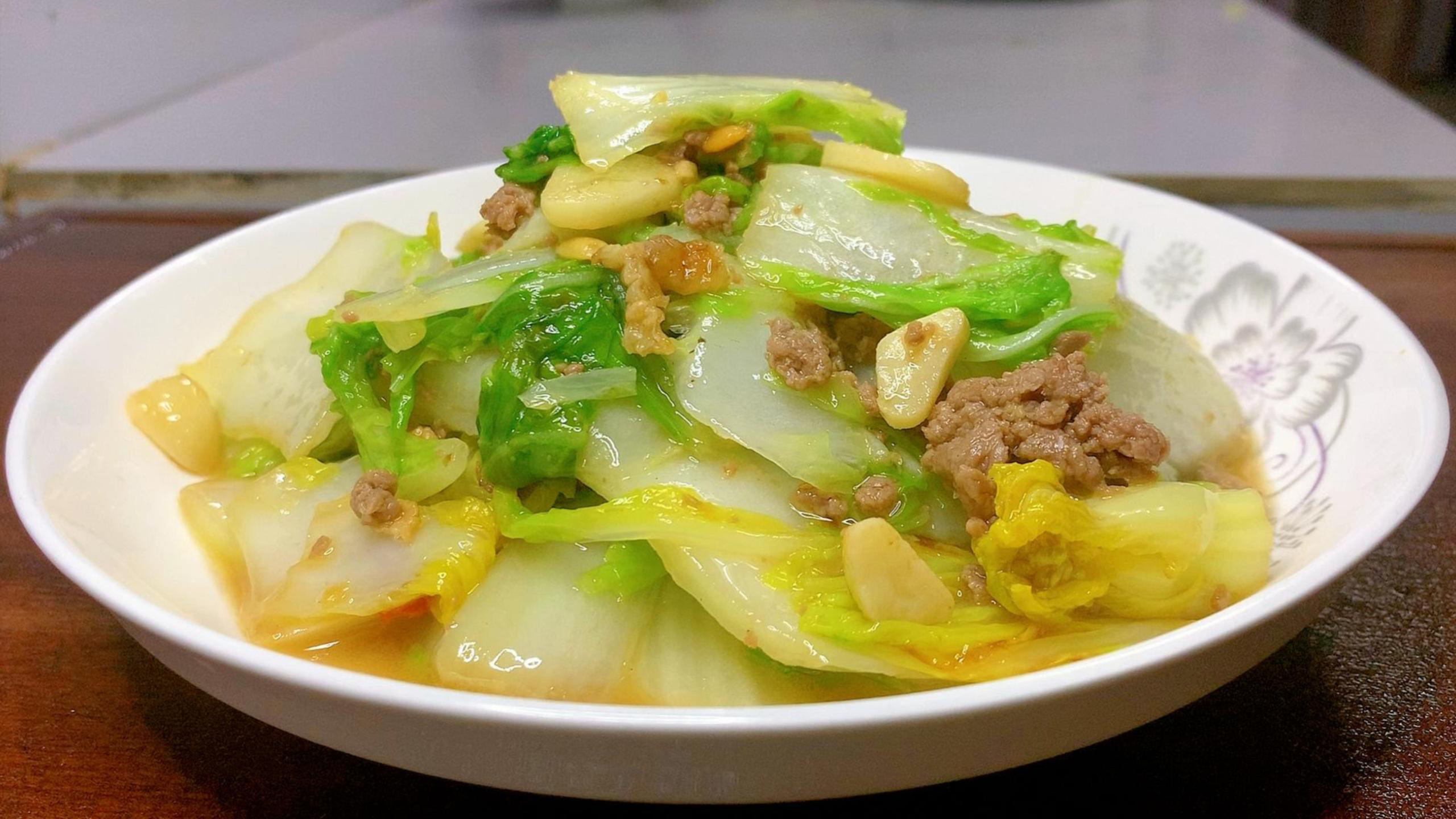 青白菜这个做法真靠谱,做法简单方便,鲜香味美又营养