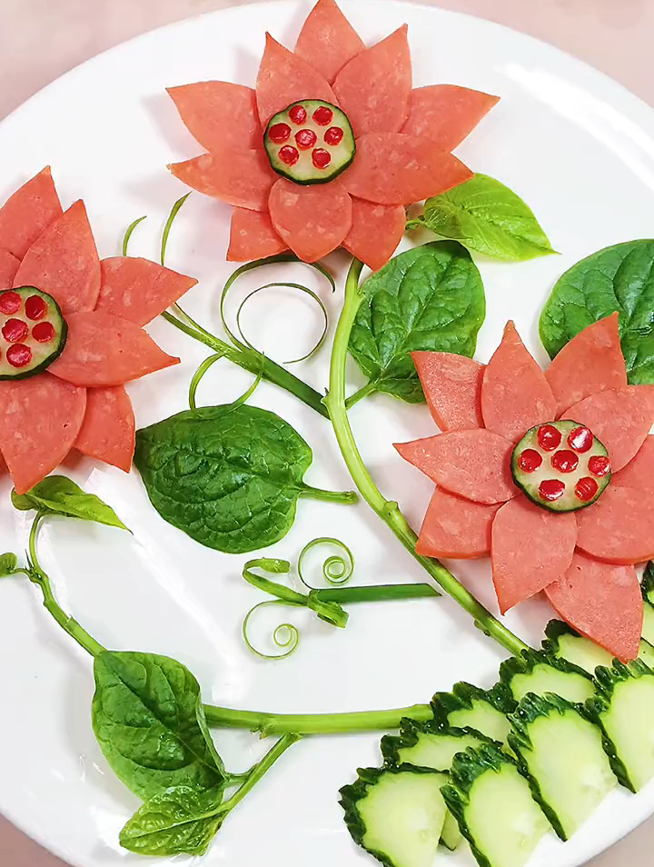 香肠荷花美食创作