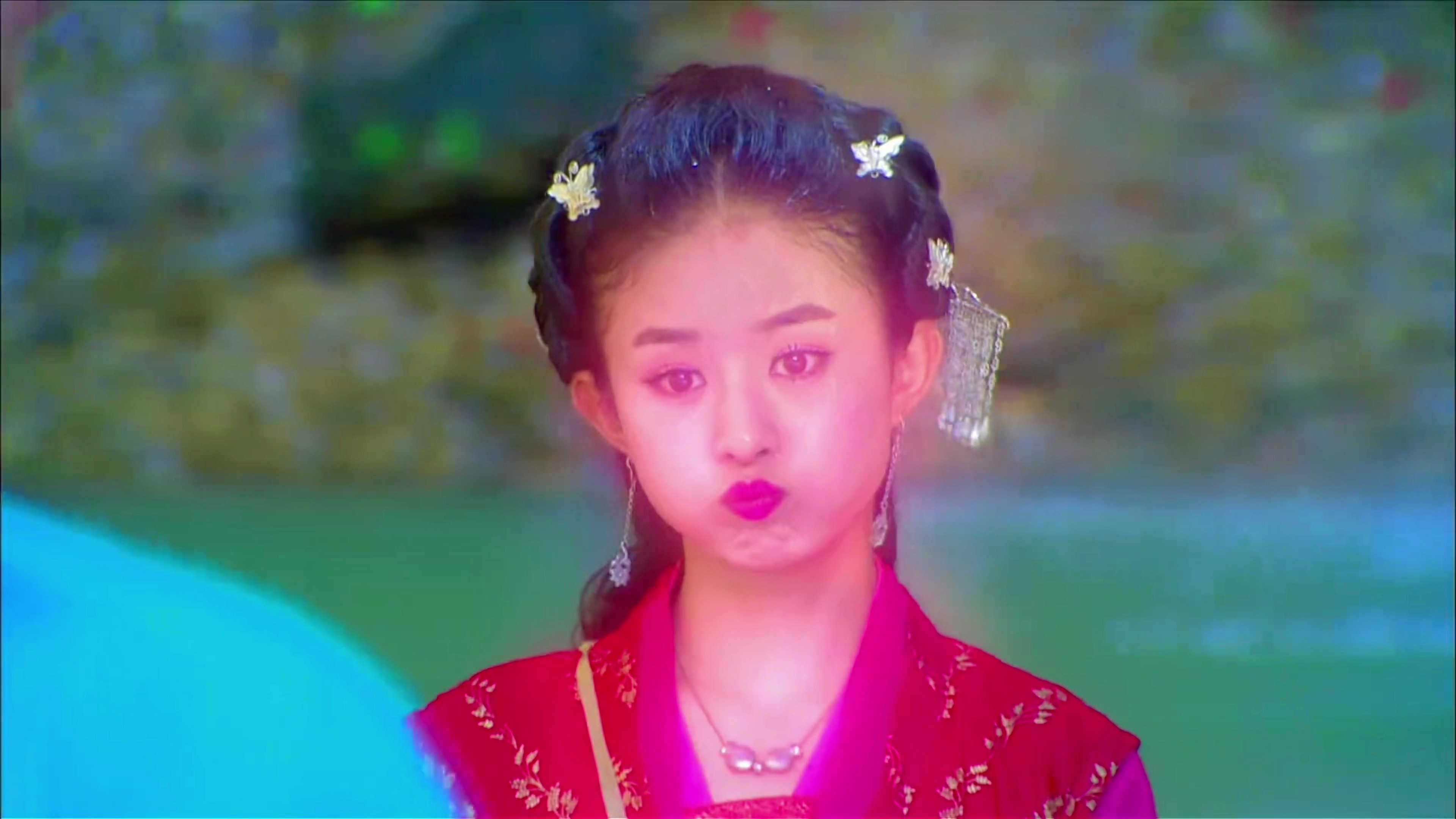 男人救下一条小鲤鱼,小鱼化成人形来报恩