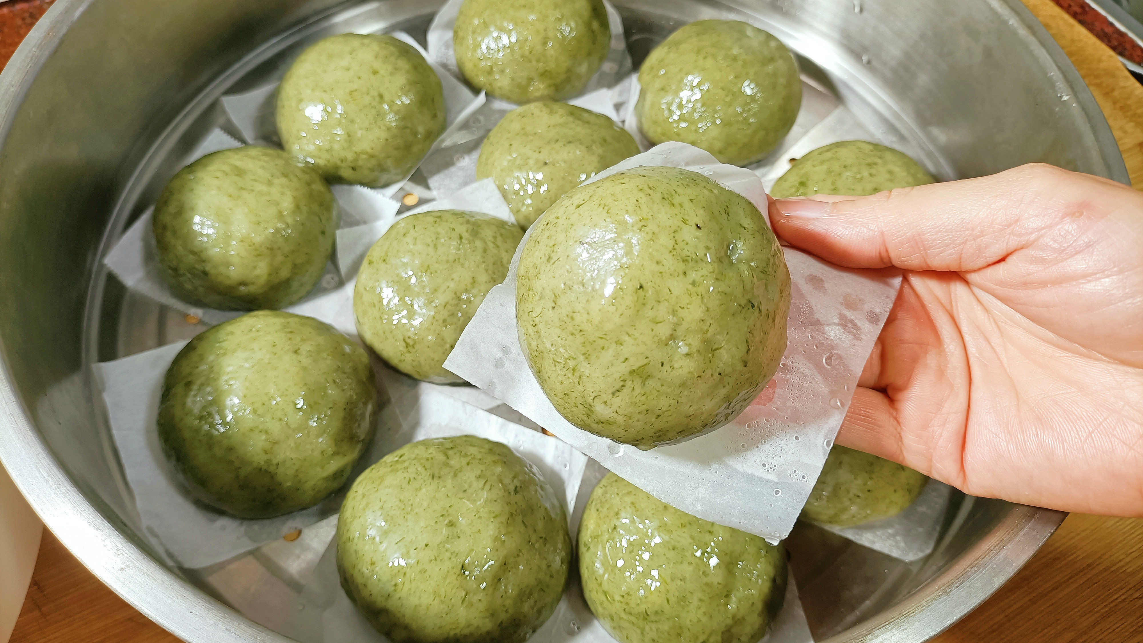 清明前后吃青团,详细做法分享给大家,不塌陷,软软糯糯不粘牙