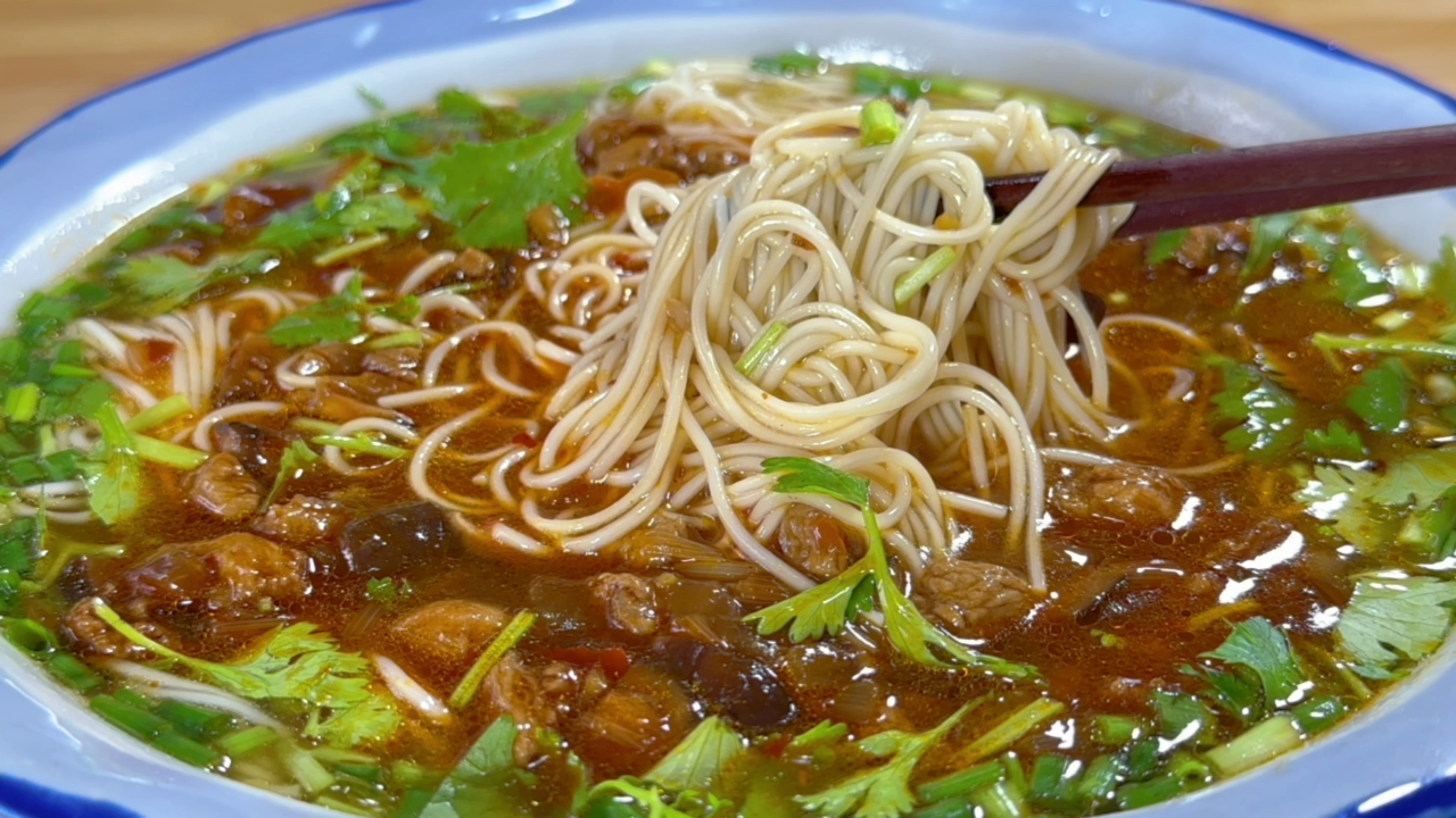 明日入伏,不吃大鱼大肉也要多吃这碗面条,营养均衡好消化,真香