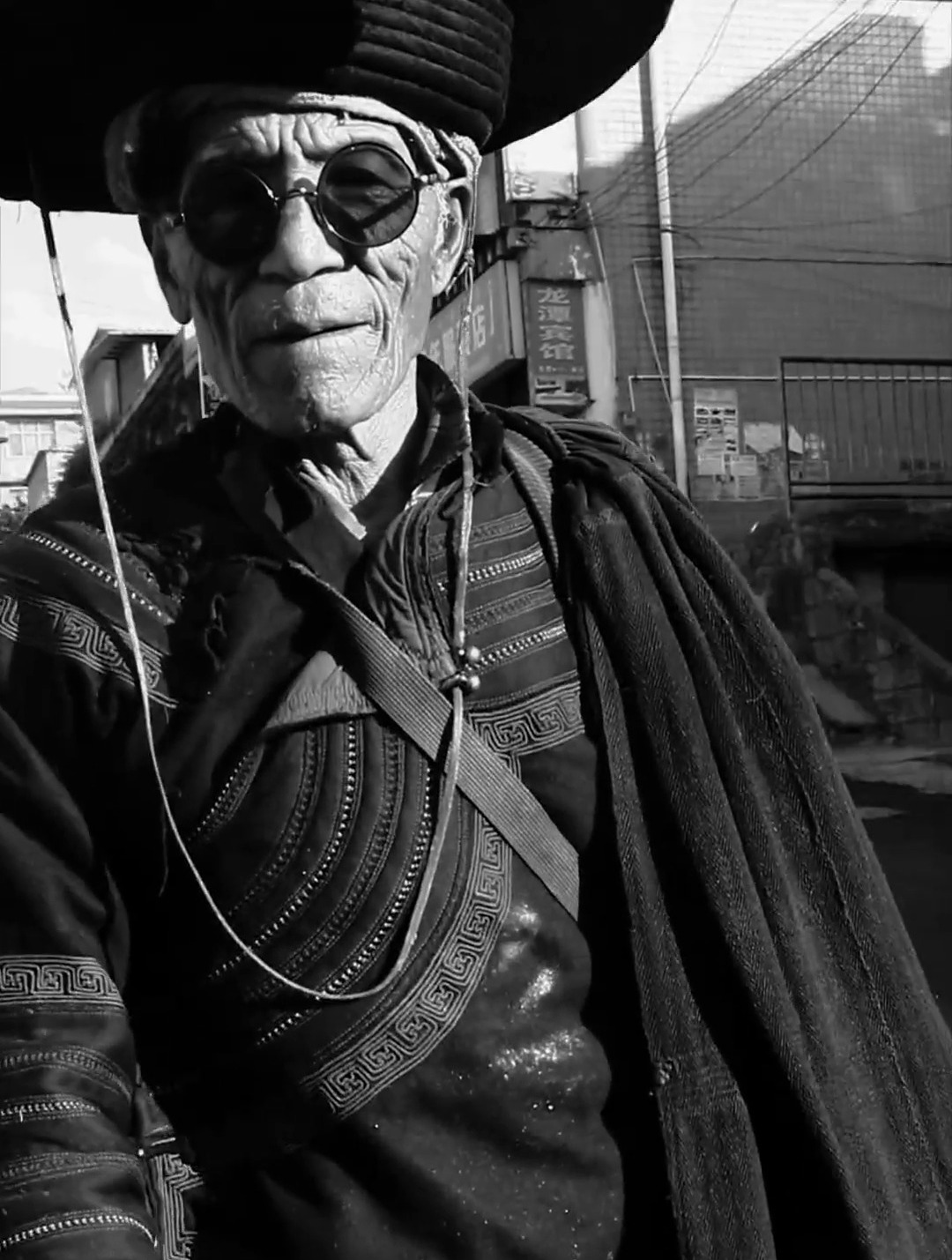 大凉山的彝族老人