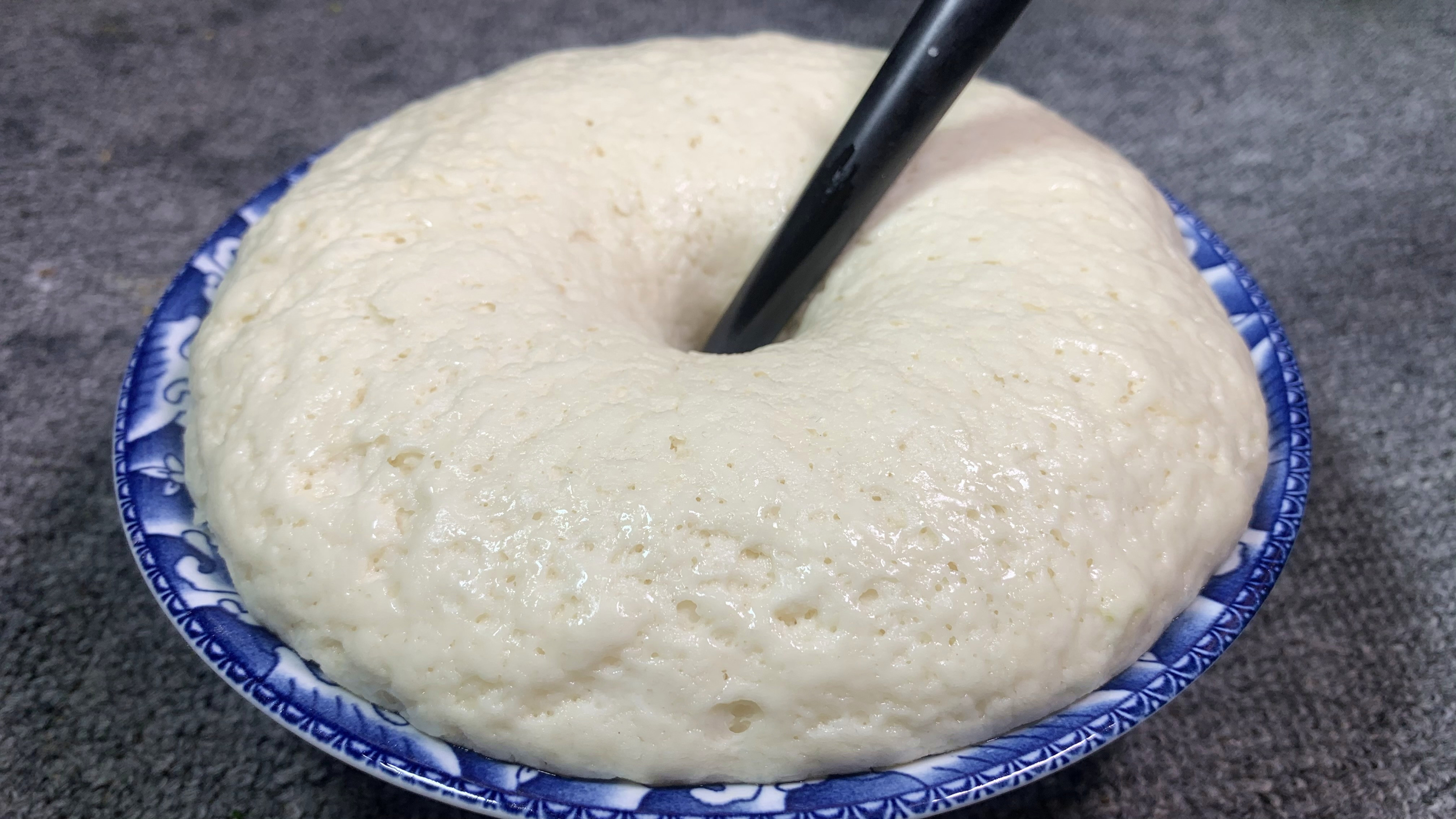 发面只加酵母白糖就错了,教你正确做法,10分钟发满一盆,真实用
