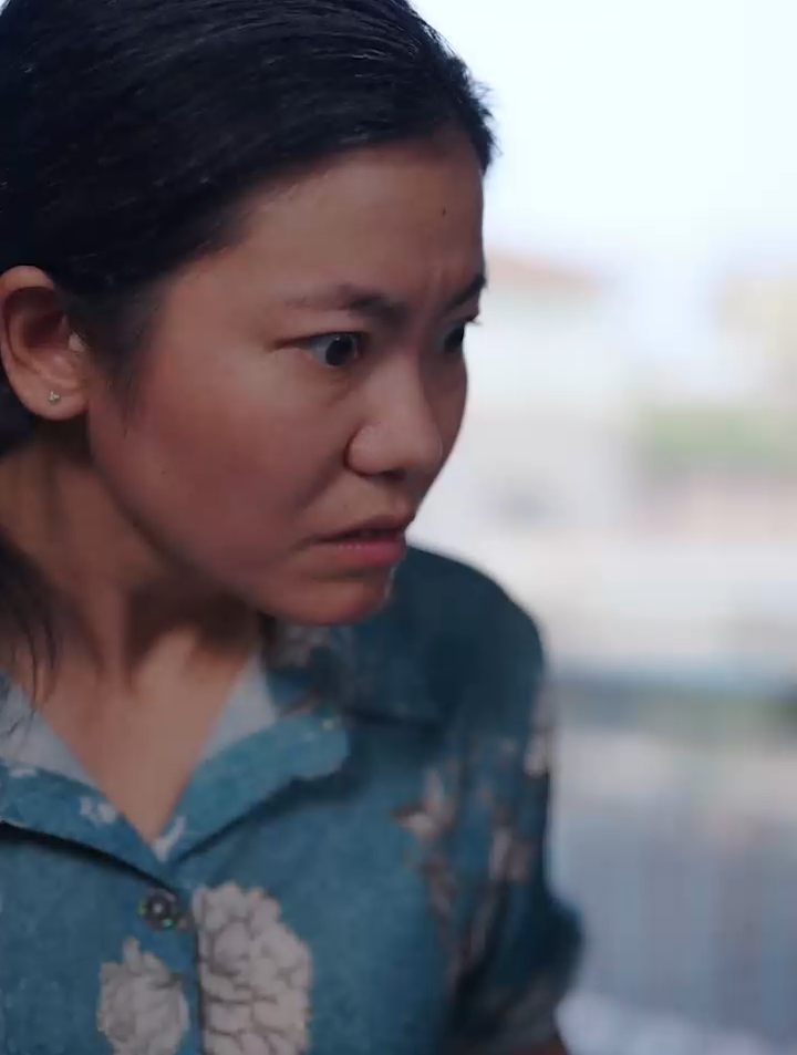 老人别墅员工欺辱老年人,王秀英陷入危机