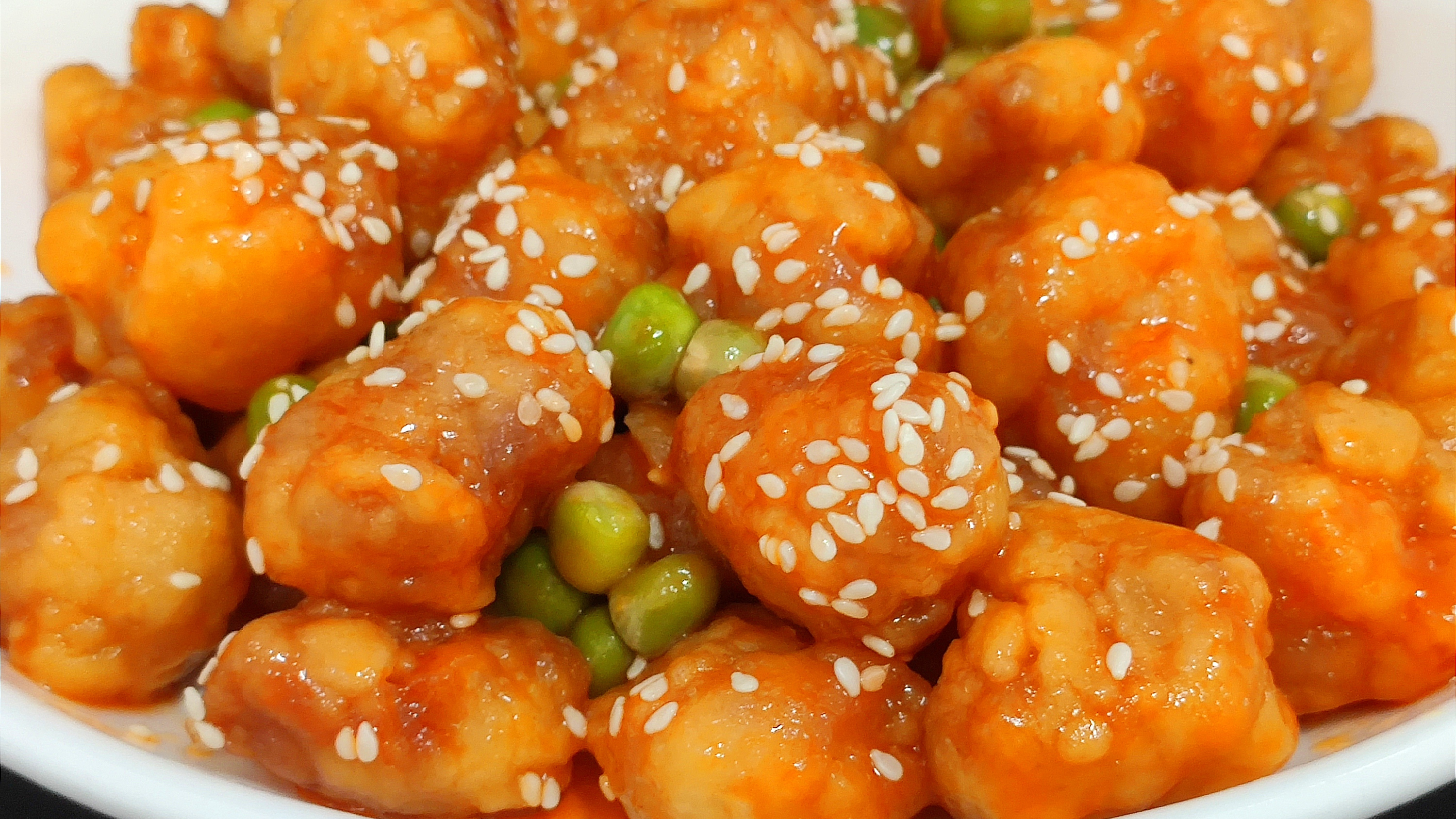 糖醋里脊家常做法,色泽红亮。外焦里嫩,让人食欲大开