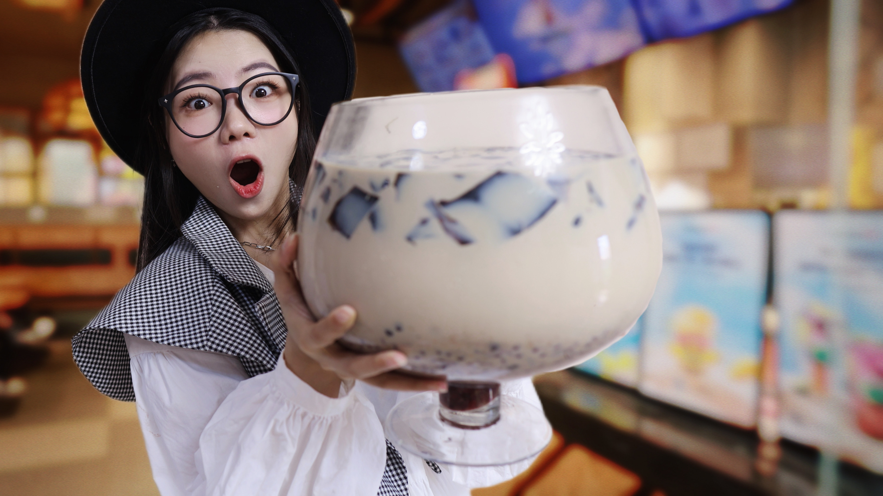 这是来奶茶店砸场子的？点一杯6千毫升的烧仙草，店员会怎么应对
