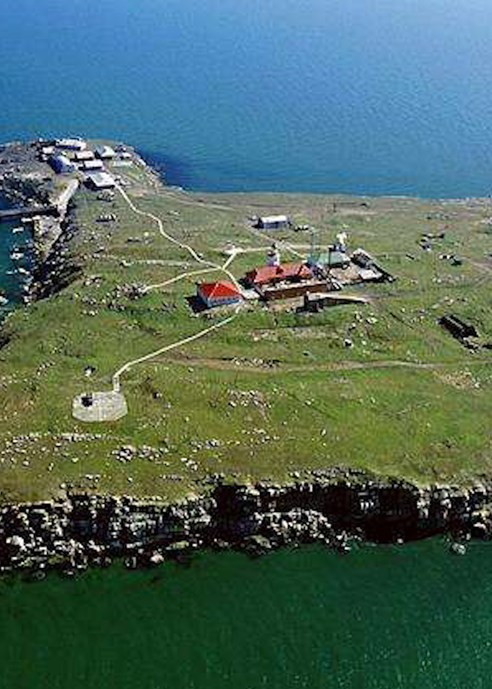 乌克兰蛇岛军人拒绝投降后集体阵亡!