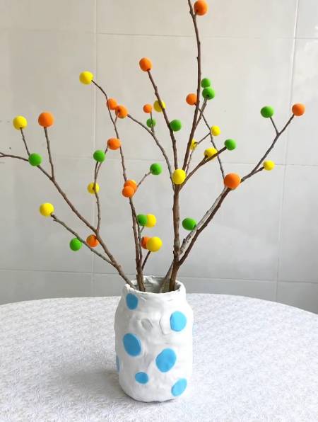 路边捡的干树枝,用超轻黏土简单装饰一下,摆在房间里太美啦-度小视