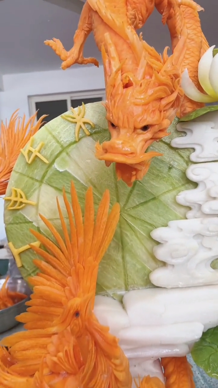 食品雕刻,龙凤呈祥