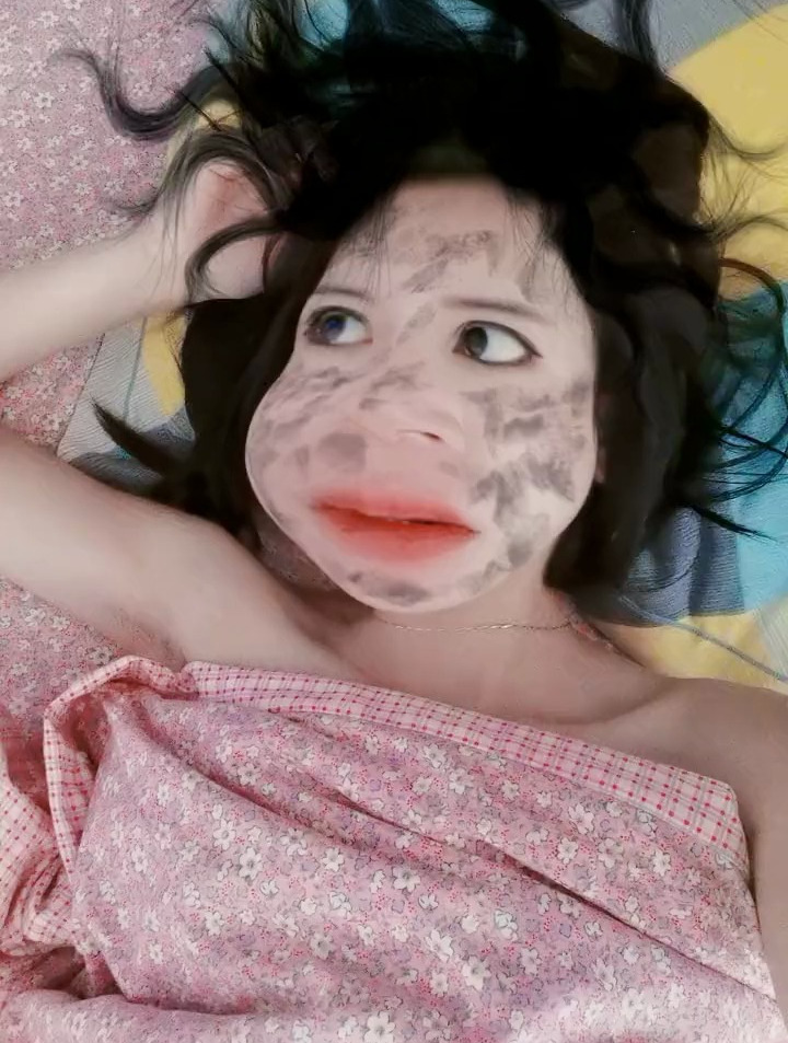 在家憋疯系列 不梳头不洗脸 窝在家里不给国家添乱