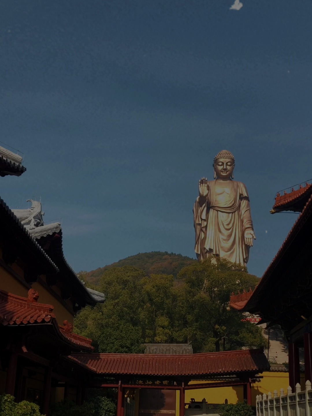 香火缭绕 实拍无锡灵山祥符禅寺