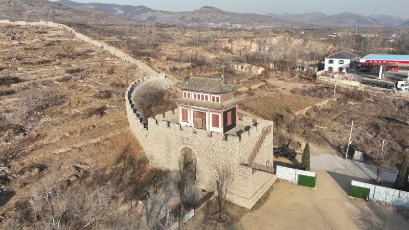 航拍齐长城锦阳关遗址,春秋战国齐长城的三大关隘之一,旅游,旅途风光,好看视频