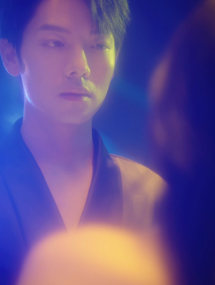 完蛋!我养的小白脸是京圈太子爷 05