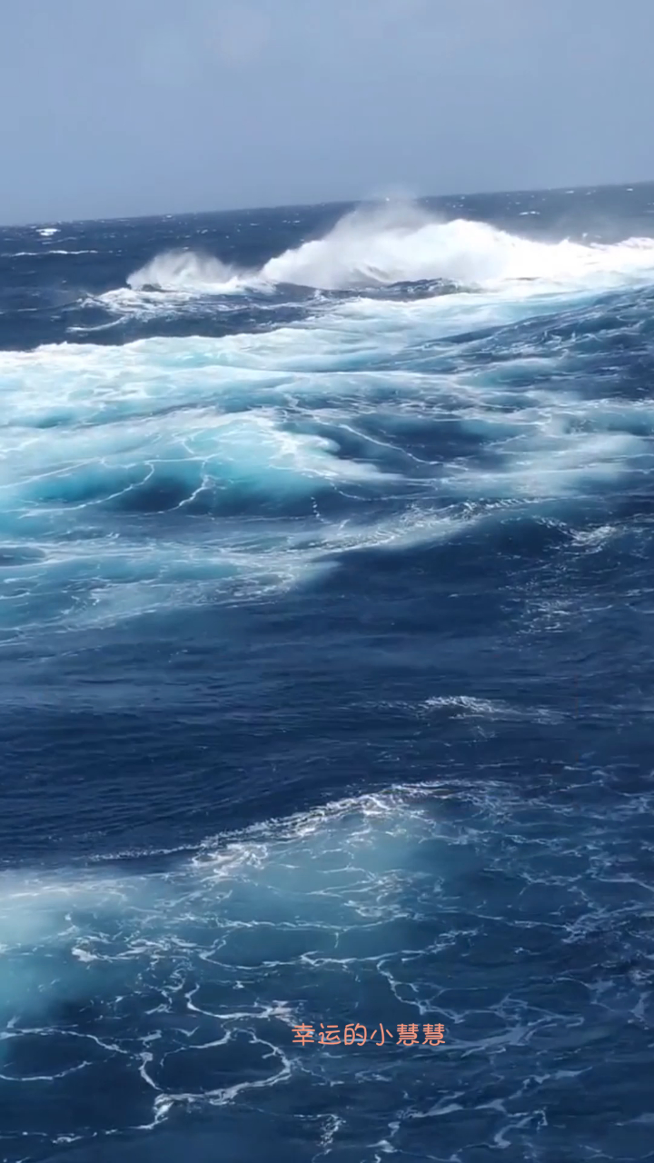 大海的真实面目据说水深6580米深海恐惧症慎入