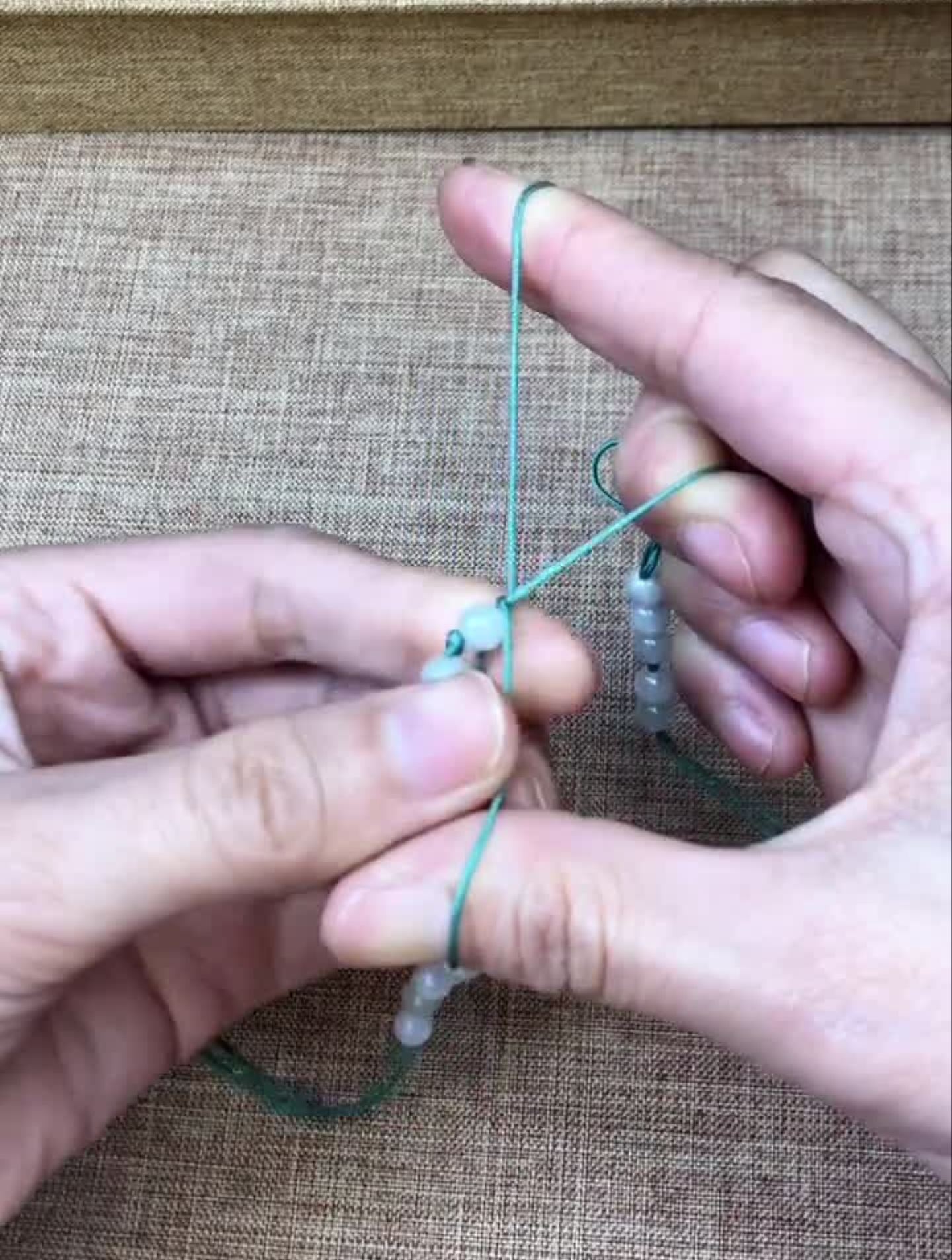 珠链快速打结方法创意手编纯手工编绳绳结-度小视