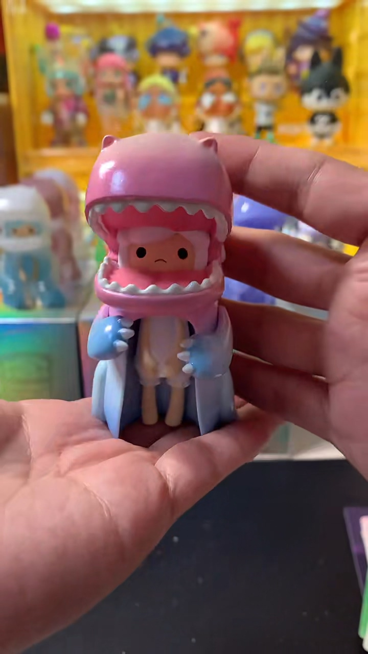 恐龙妹炫光系列盲盒分享