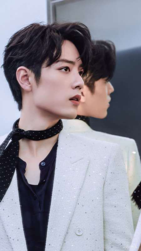 签名防盗谁有古天乐机智?肖战实中带虚,杨幂戚薇异曲同工之妙3-度小视