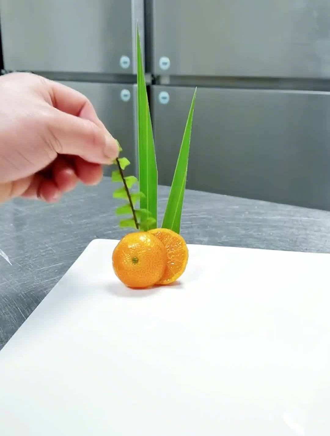 创作灵感简单立体盘饰制作厨师创意盘饰简单易学-度小视