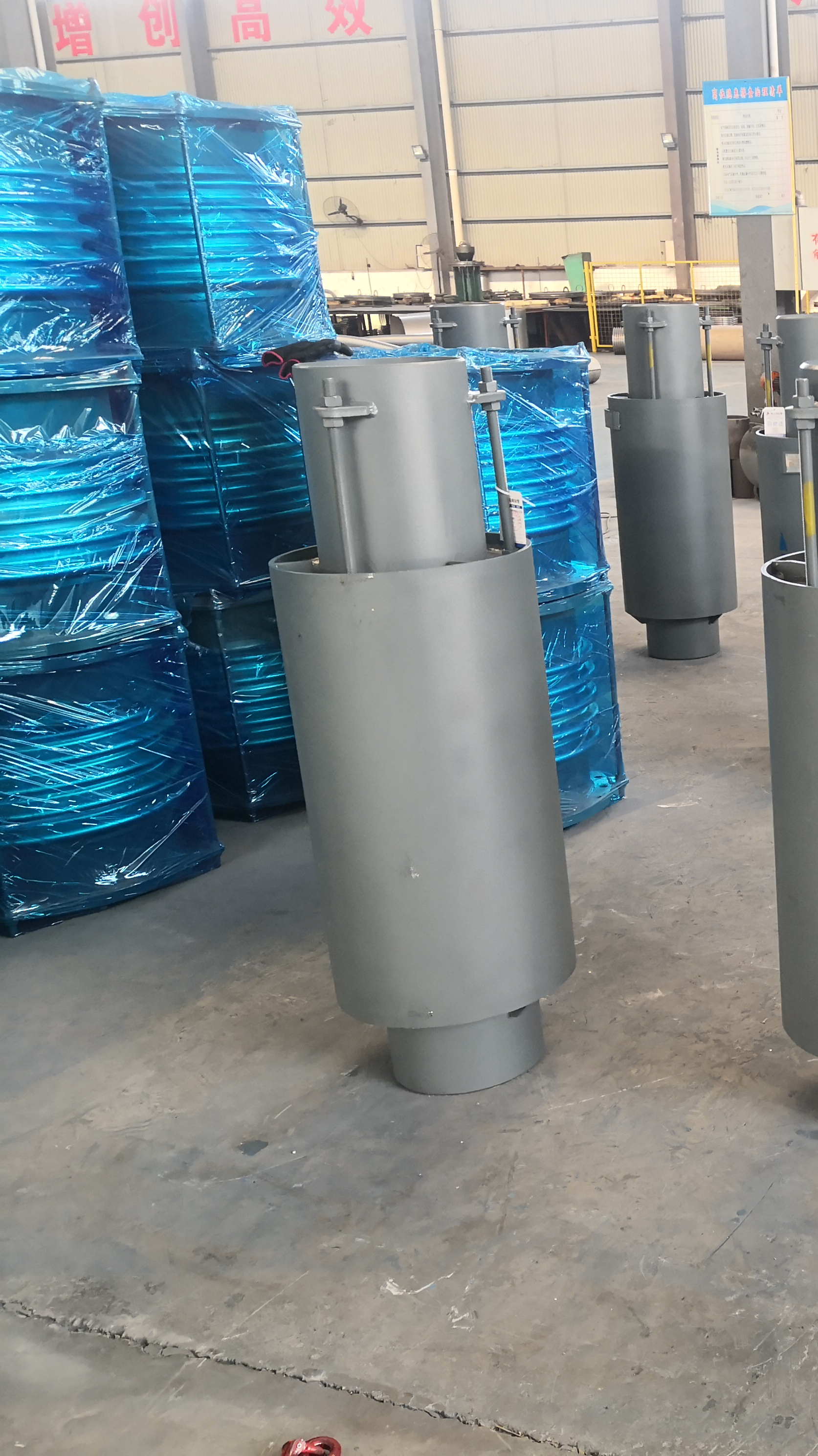 凯达定制供应dn250蒸汽管路直埋外压波纹补偿器-度小视