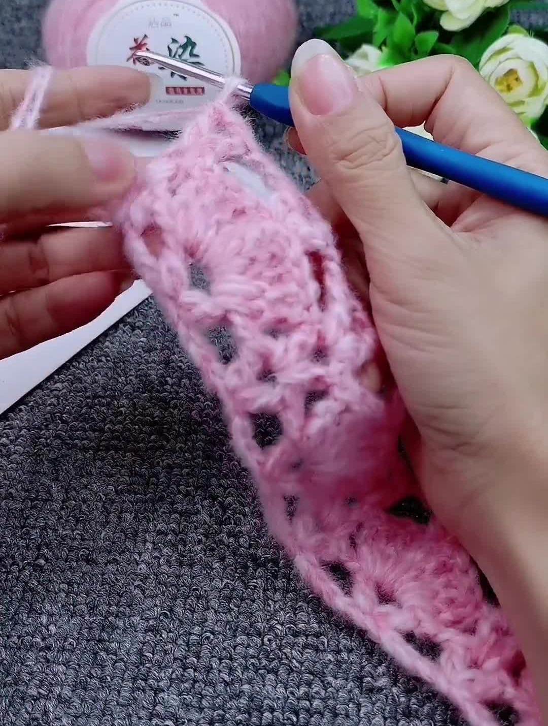 手工编织教程扇形花围巾教程4