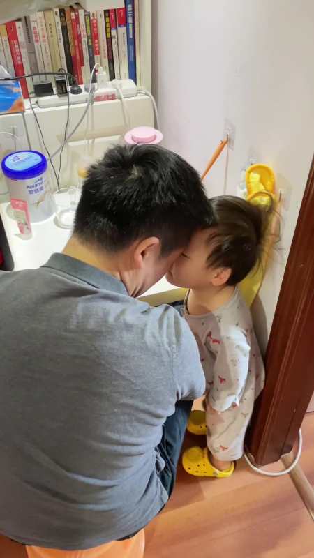 78万在英国,不下雨等于出太阳,等于不冷,等于可以在水里玩99.