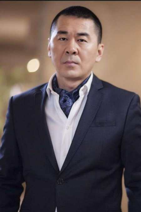 陈建斌为演曹操自降片酬后被编剧怒批接烂剧