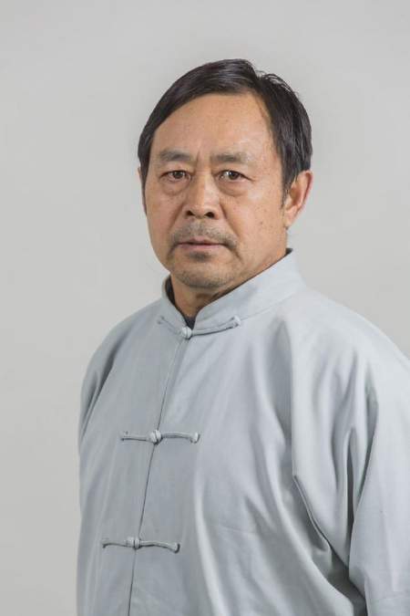 马保国直播带货围观人数超10万!72岁还在努力的他,堪称励志?2-度小视