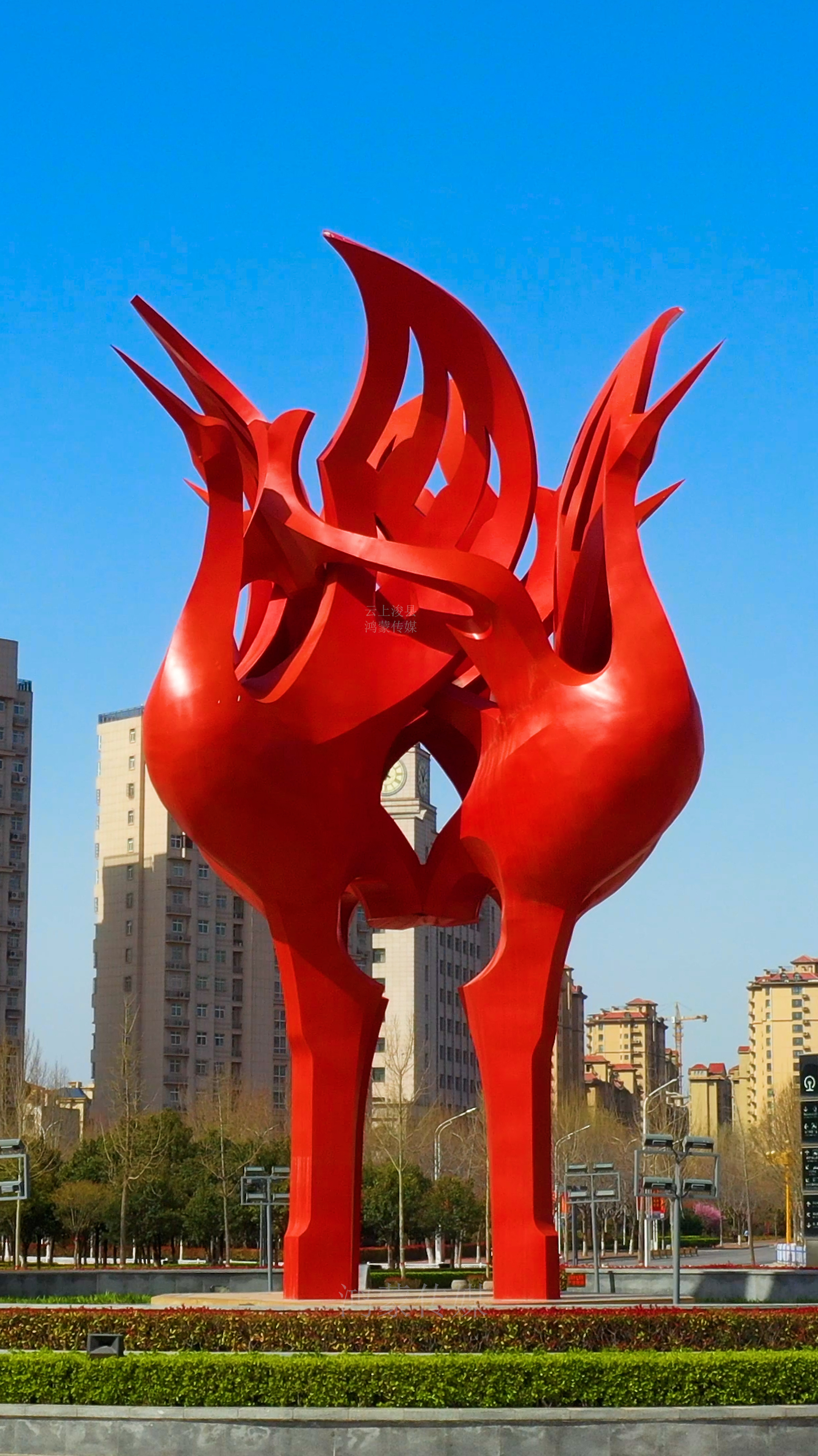 夏日鹤壁市高铁东站