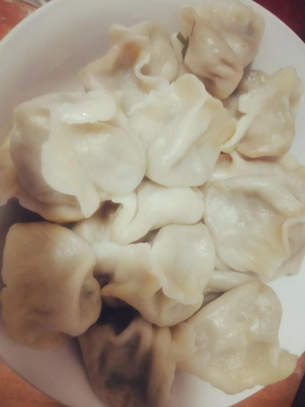 茄子馅饺子图片