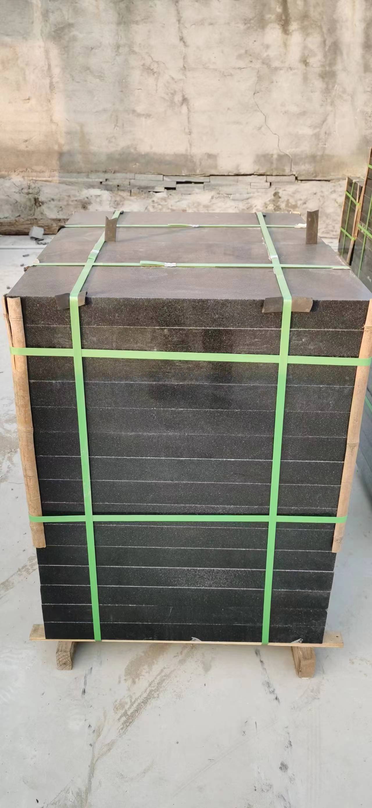 芝麻黑石材的拼接要求