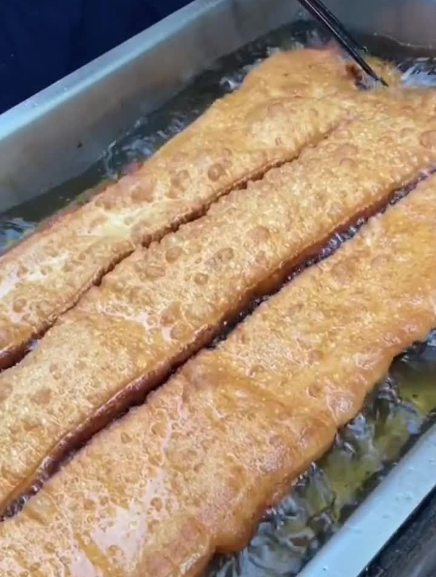 起个大早就为了这口大糖皮天津街边小吃-度小视