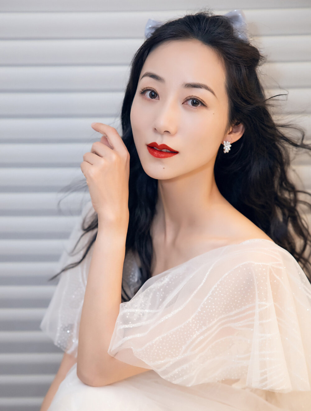 明星太"自来熟"有多尴尬?韩雪反应强烈,倪妮一举动惹怒陈坤2-度小视