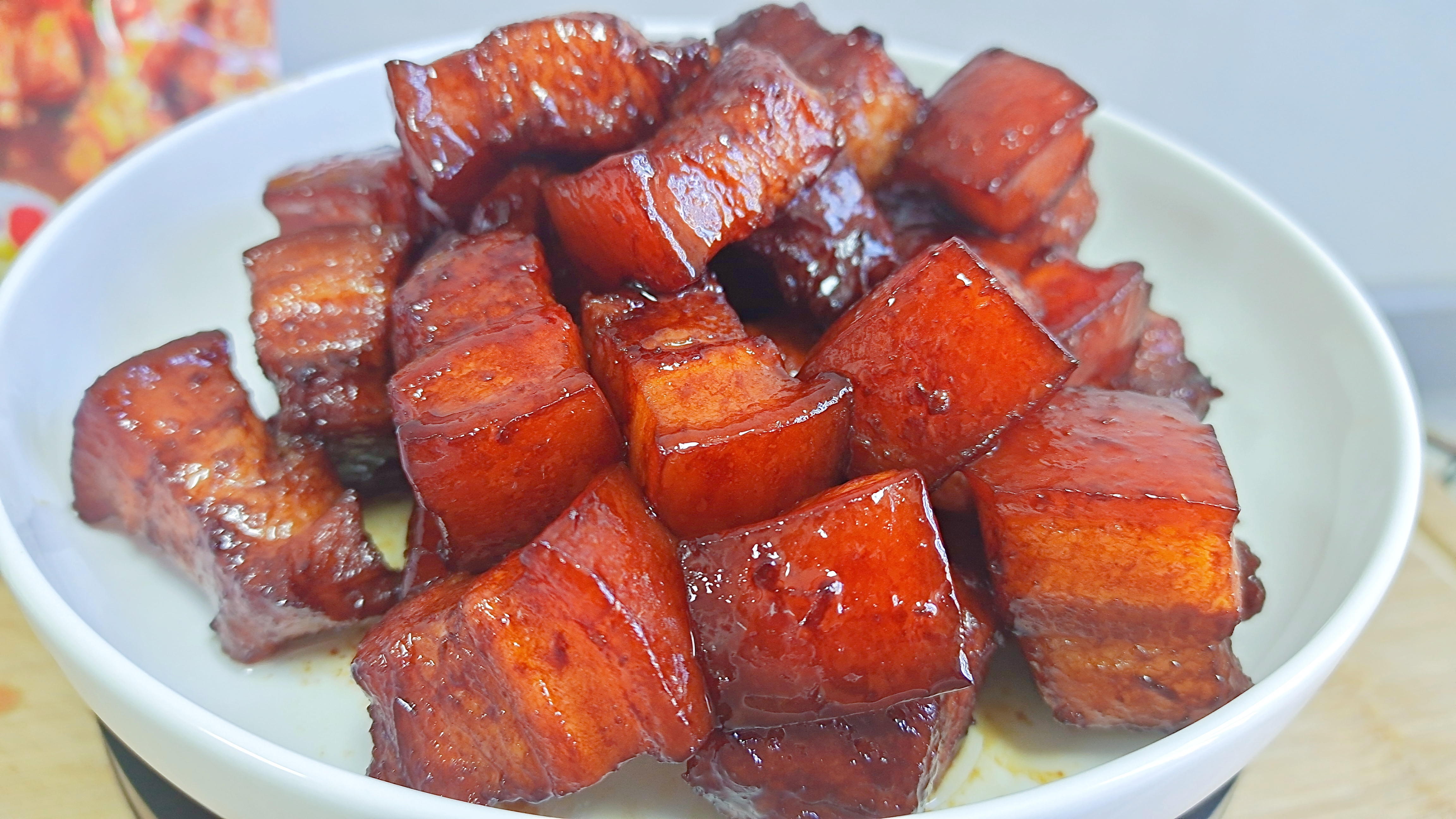 这才是“红烧肉”的正宗做法,大厨讲解详细,没等看完我就饿了