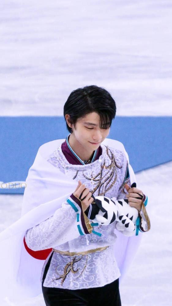 作为一名日本运动员羽生结弦为什么能让这么多人喜欢