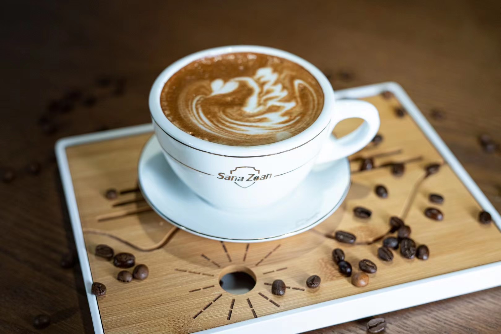 塞纳左岸咖啡连锁面积500平米店入驻新疆伊犁